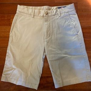 BARELY WORN Vineyard Vines Breaker Short